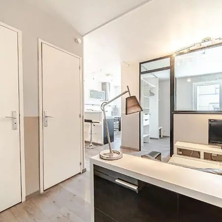 Apartment 34 M Near La Confluence *